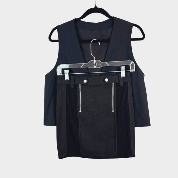 T Alexander Wang Black Mini Skirt – Lyocell Blend – Size 0- Capsule Closet - Picture 2 of 8